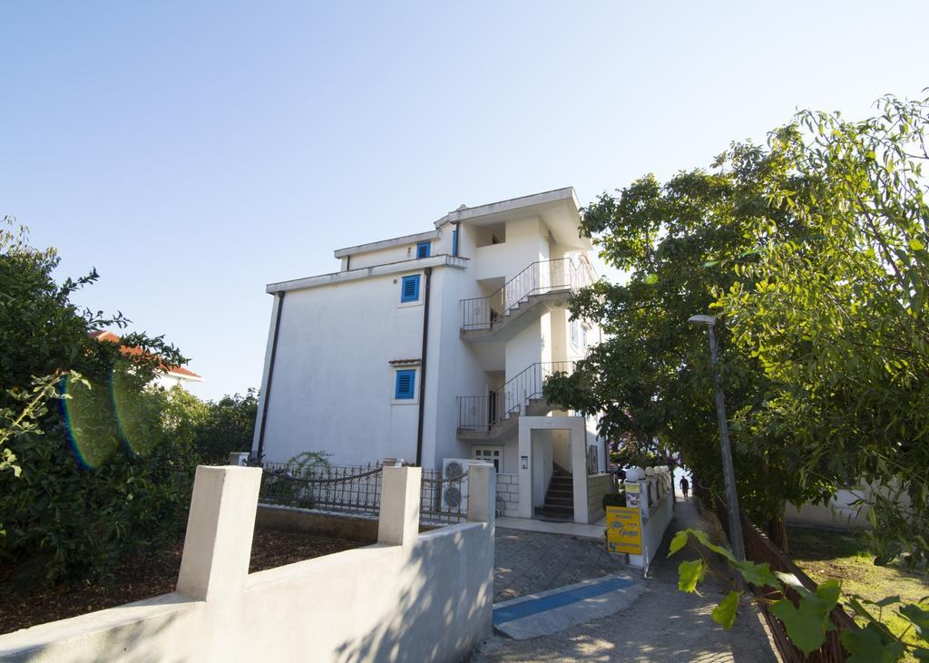 Villa Opatija Marina Luaran gambar